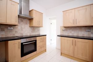 Kitchen- click for photo gallery